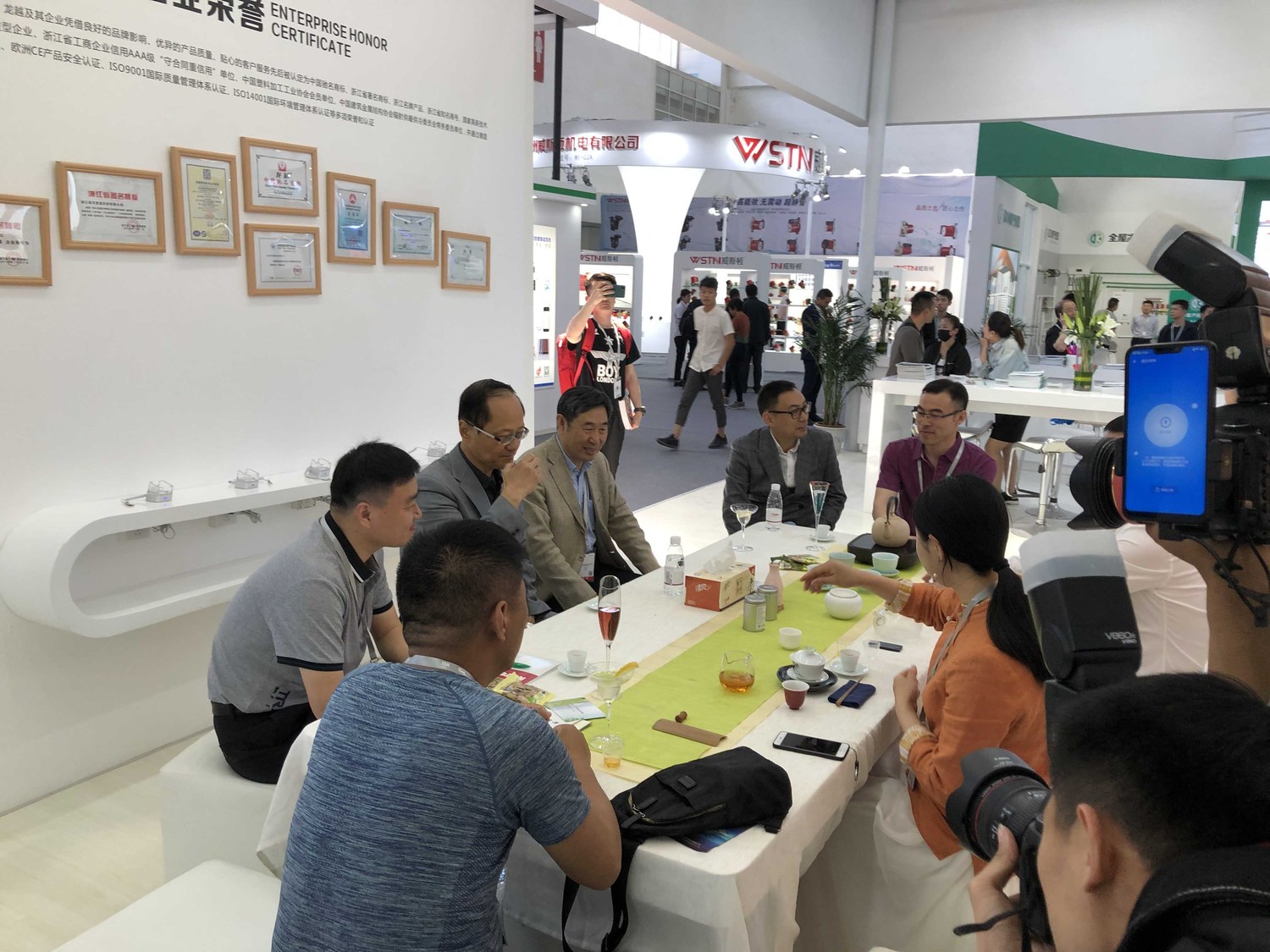 黃色鋁塑管 黃(huáng)色鋁塑管