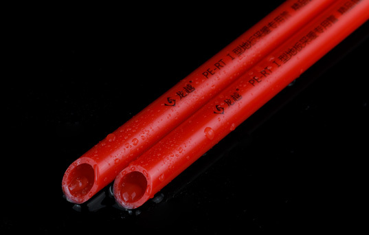 地暖管.jpg 地暖管.jpg